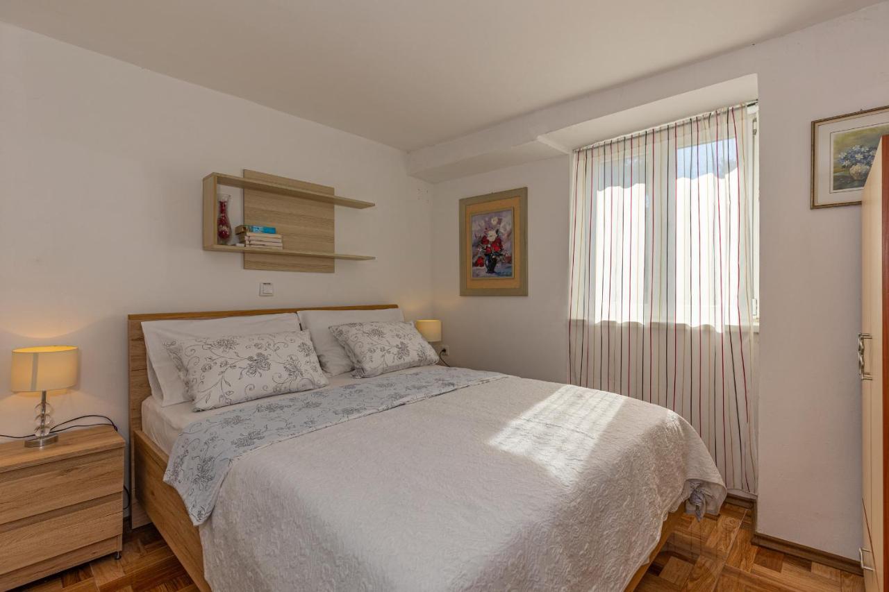 יאדראנובו Apartments Lapis מראה חיצוני תמונה