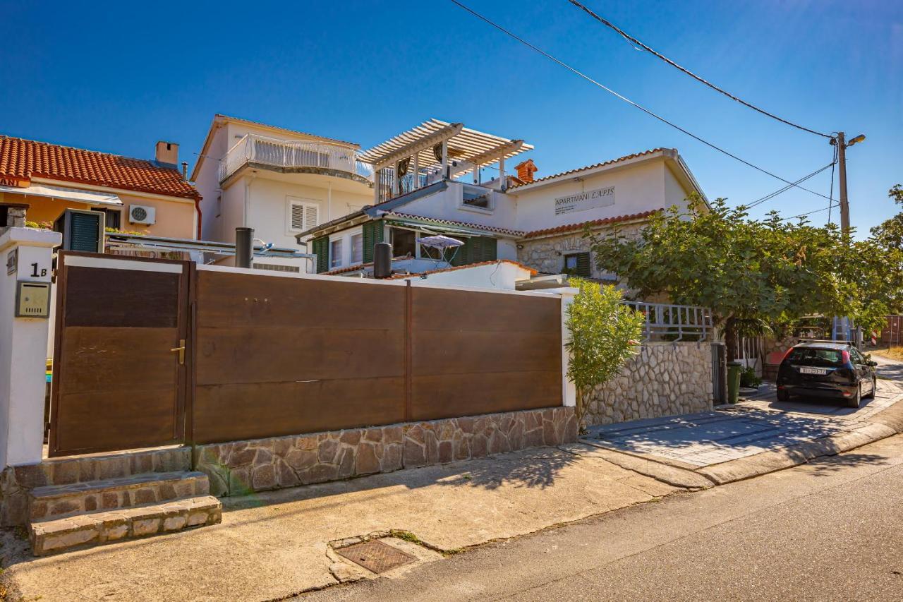 יאדראנובו Apartments Lapis מראה חיצוני תמונה