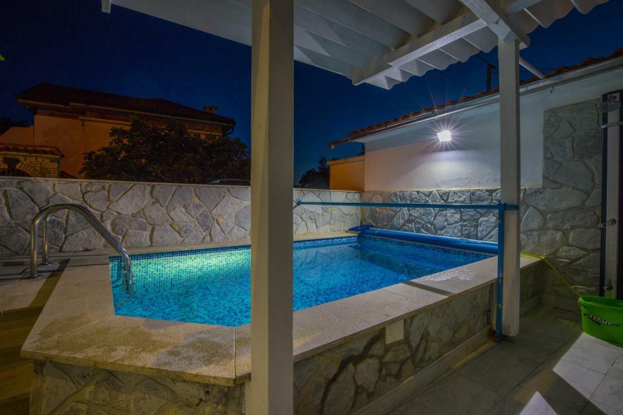 יאדראנובו Apartments Lapis מראה חיצוני תמונה
