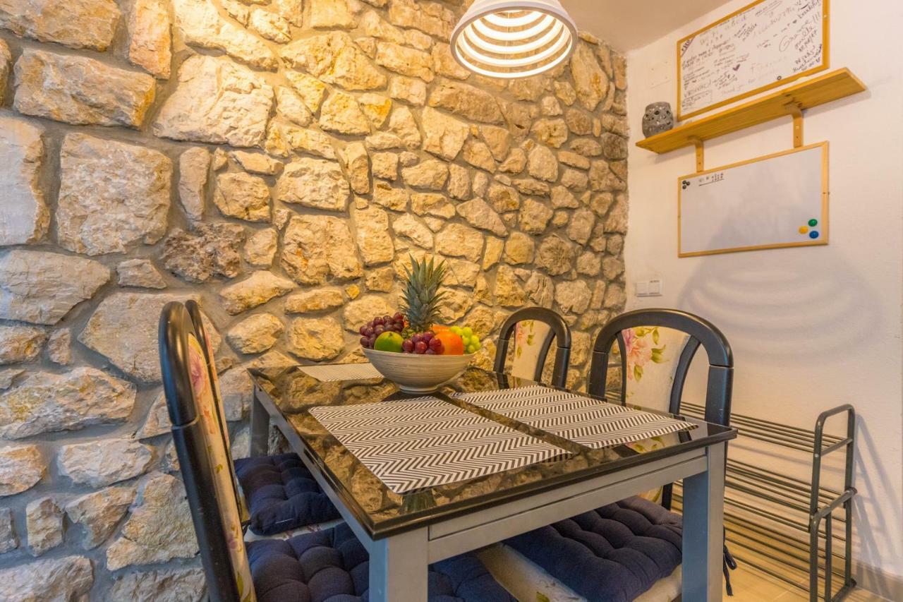 יאדראנובו Apartments Lapis מראה חיצוני תמונה