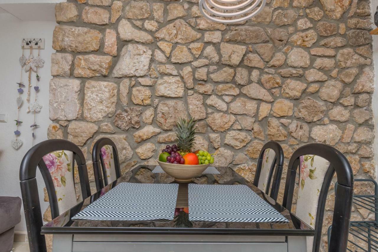 יאדראנובו Apartments Lapis מראה חיצוני תמונה