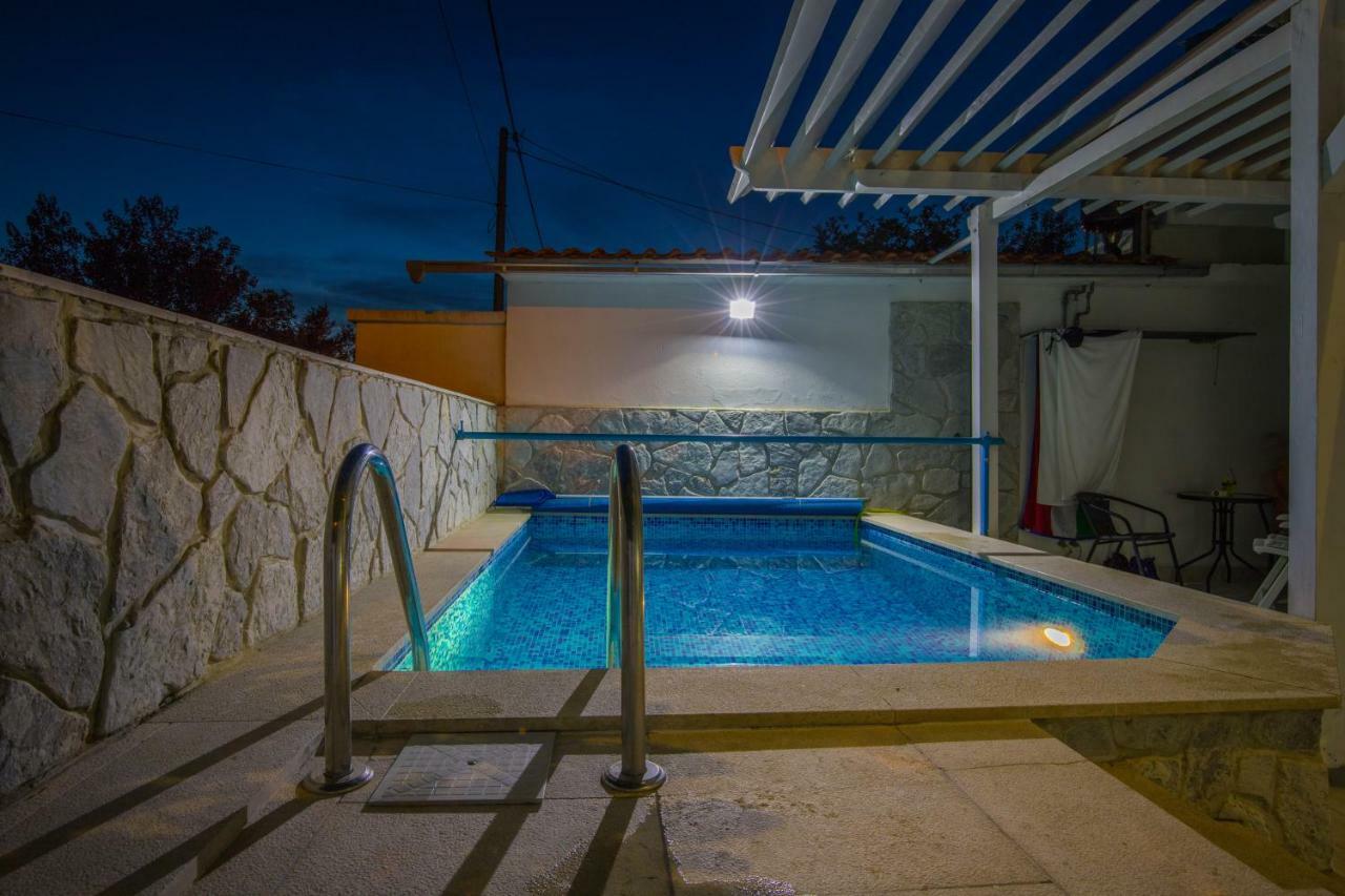 יאדראנובו Apartments Lapis מראה חיצוני תמונה