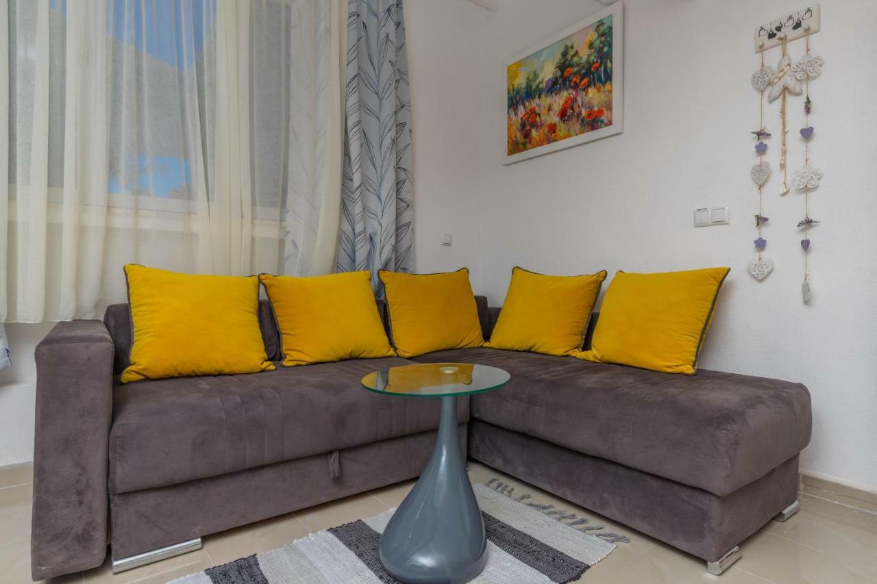 יאדראנובו Apartments Lapis מראה חיצוני תמונה